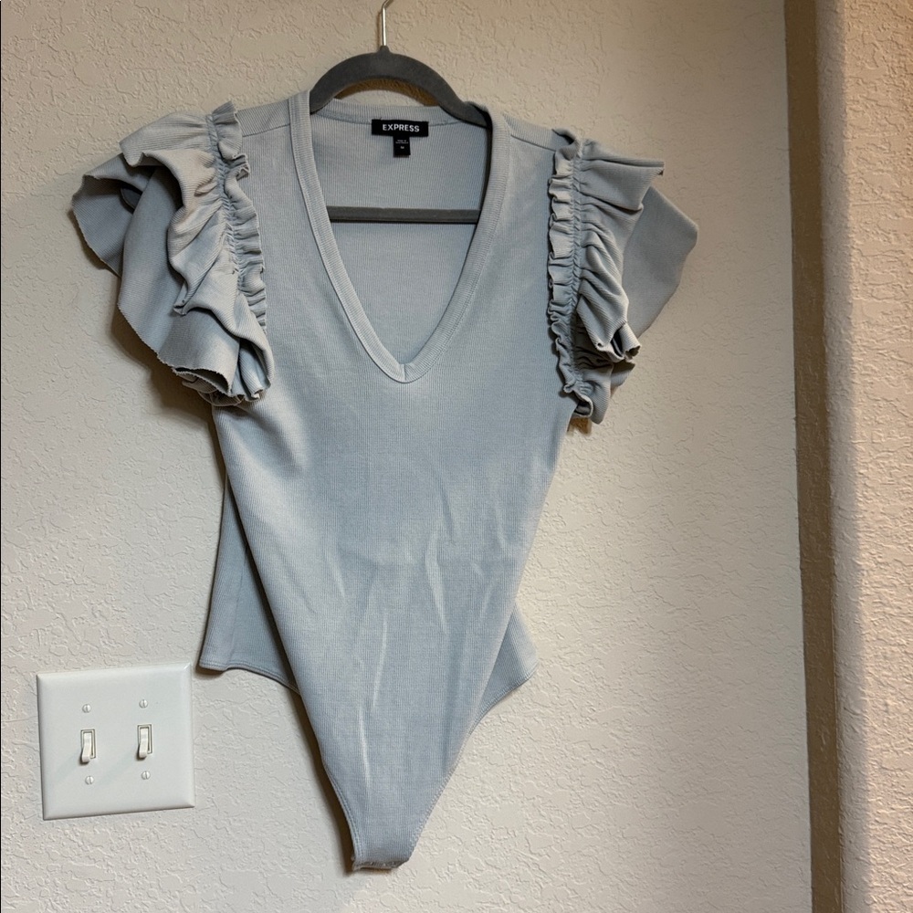 Express Women's Light Gray Ruffled Bodysuit Size M